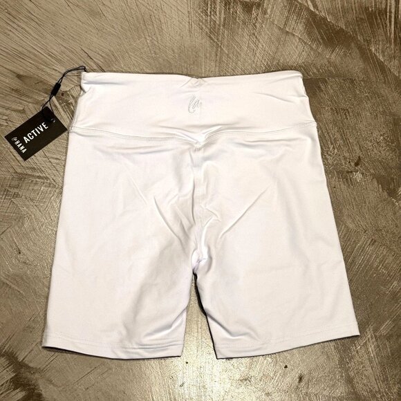 Lahana Active Womens White Archer Biker Shorts Large Athleisure NWT - Picture 2 of 4